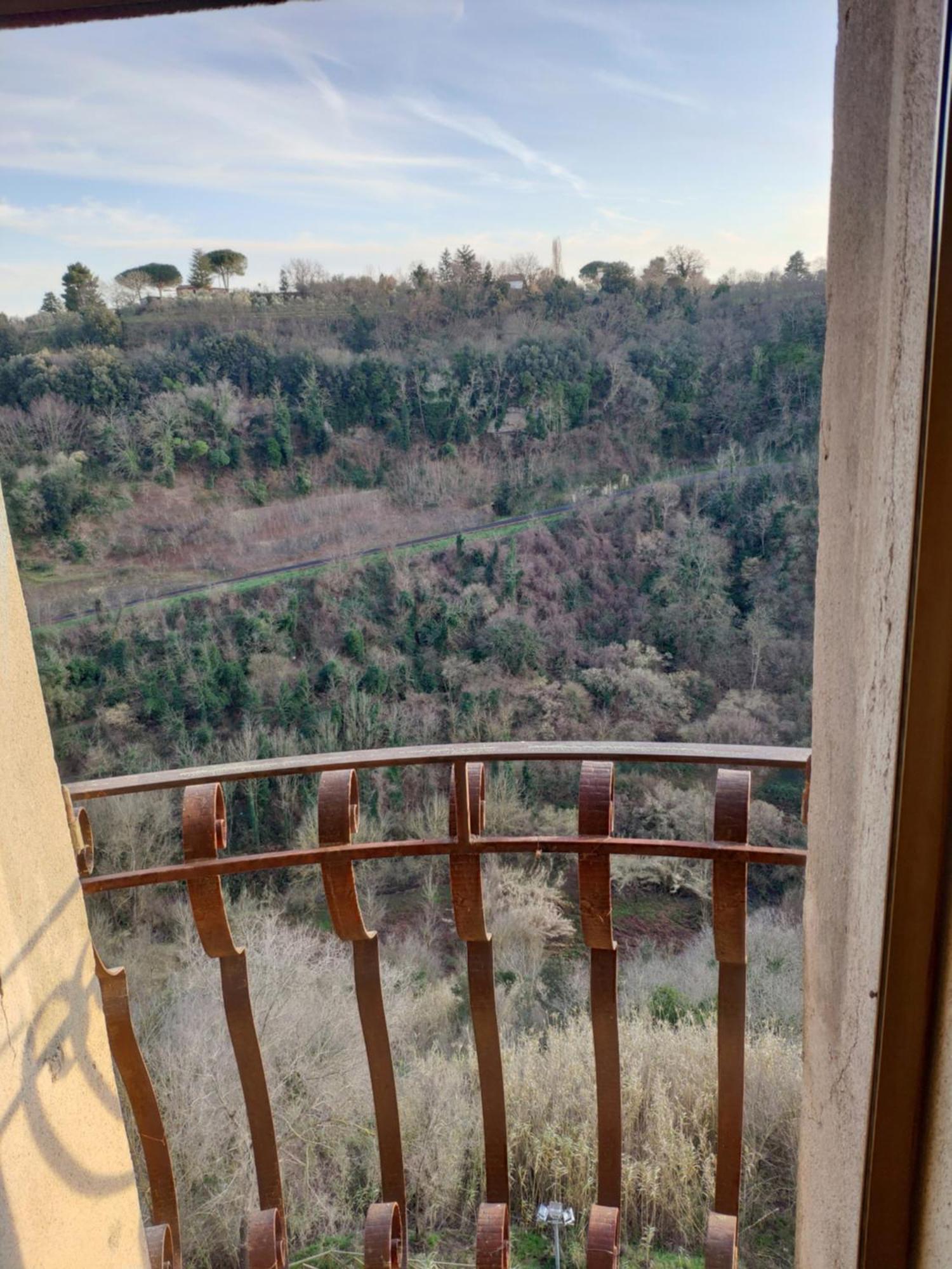 Dimora Della Rupe Apartment Pitigliano Bilik gambar